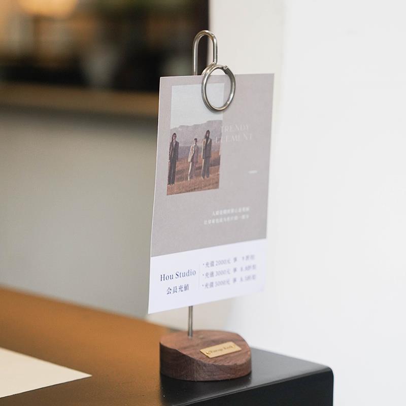 2P80实木价格展示牌立式简约文艺酒店席位卡餐厅菜牌座留言夹便签
