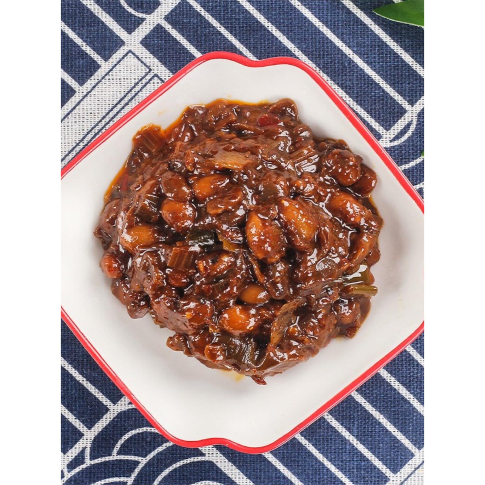 徐州嵊州信义特色菜豆沙辣椒酱手工拌饭酱米粉酱现煮