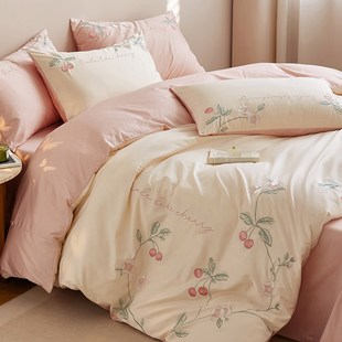 通用全棉长绒棉四件套小清新花卉刺绣被套床上用品粉白色 四季