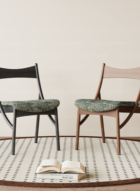 法式复古椅设计师实木餐椅2026新款中古风白蜡木椅单人高级休闲椅