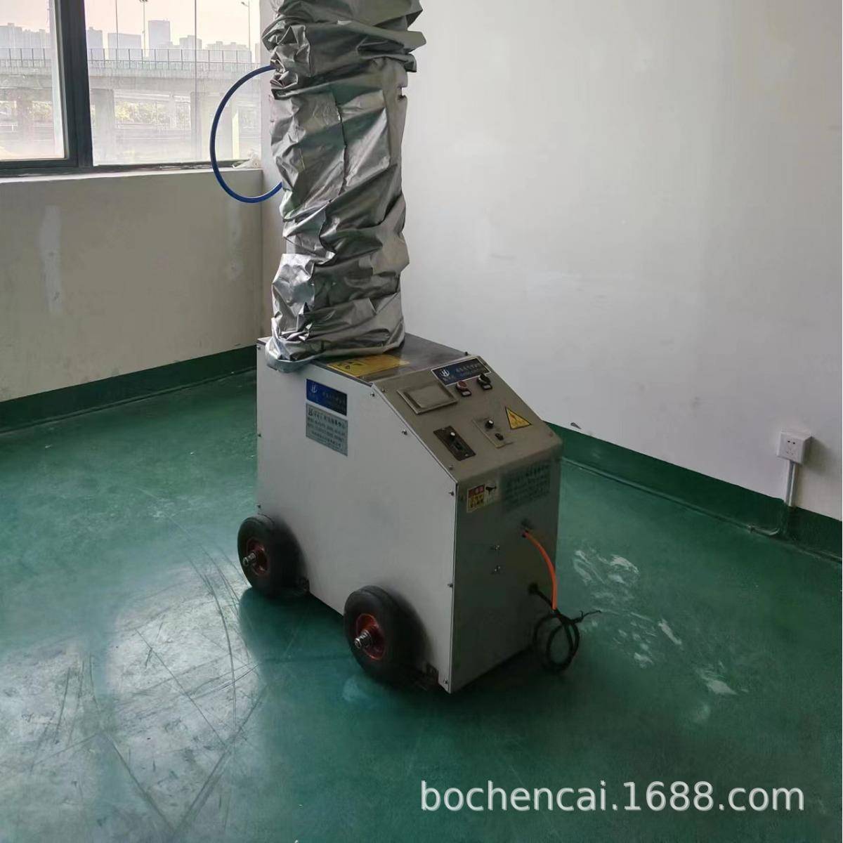 州伯辰才管道内壁机器人钢管防腐机器人管道内壁HXD-6918外喷漆苏