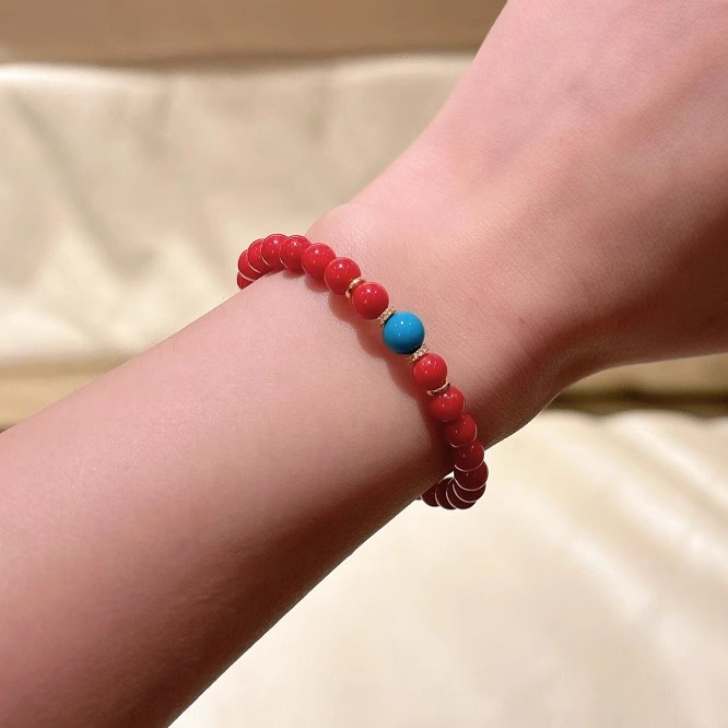 【QUEENA.Z】 2025新品设计师系列女士珊瑚手串 略有不同