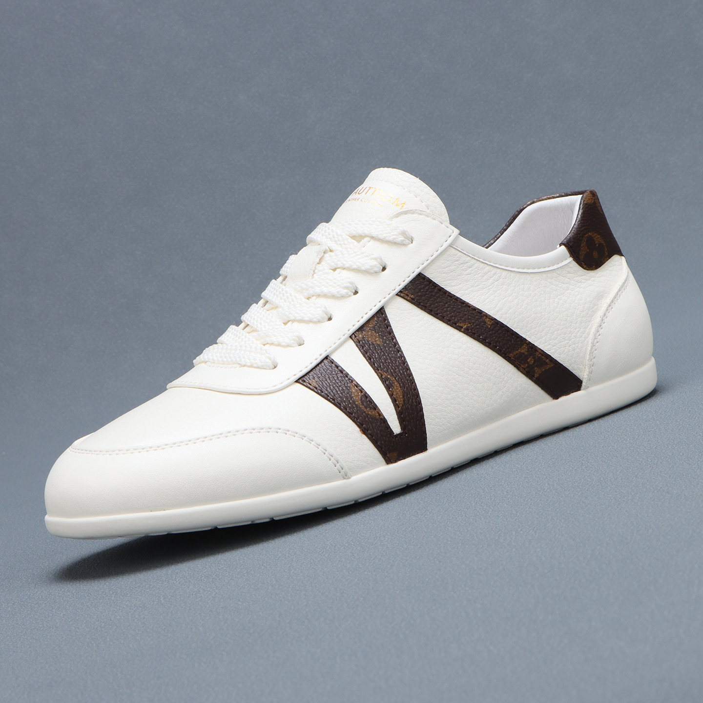 梵狮奴夏季小白鞋男款休闲皮鞋