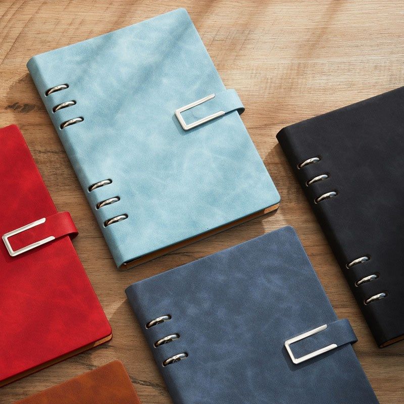 九孔六孔羊巴皮外壳A5B5宽行距活页本皮面记事本 9孔6孔磁扣大红