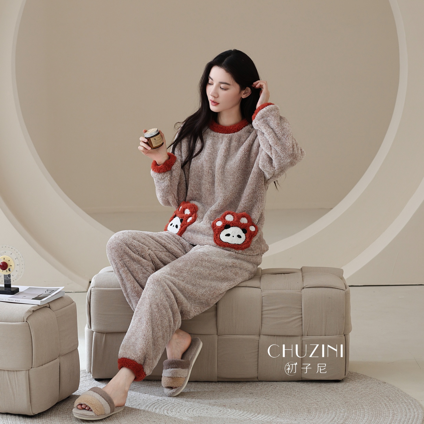 2025新款法兰绒睡衣女秋冬加绒加厚珊瑚绒保暖家居服可外穿套装