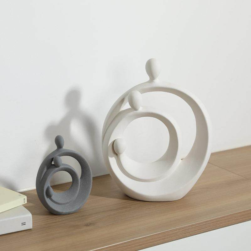 直销新款一家三口陶瓷创意摆件客厅玄关酒柜电视柜现代简约家居艺