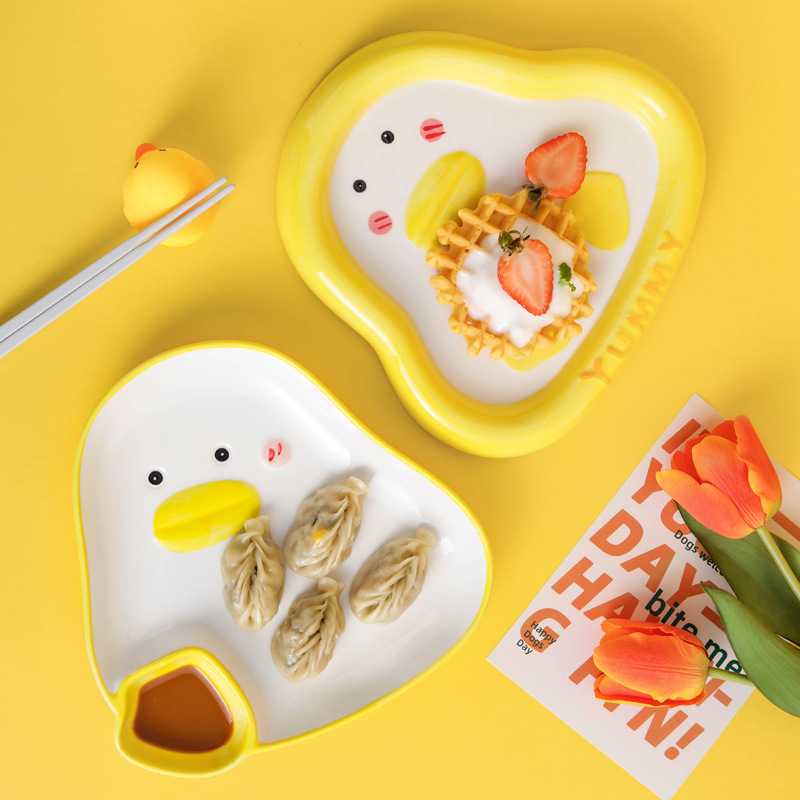 新款直销可爱创意卡通陶瓷餐具套装釉下彩儿童餐盘饺子盘家用饭碗