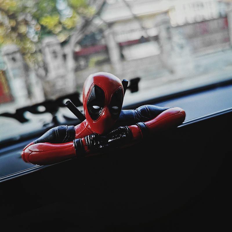 车内摆件饰品半身死侍雕像模型汽车摆件小贱贱周边车载桌面手办