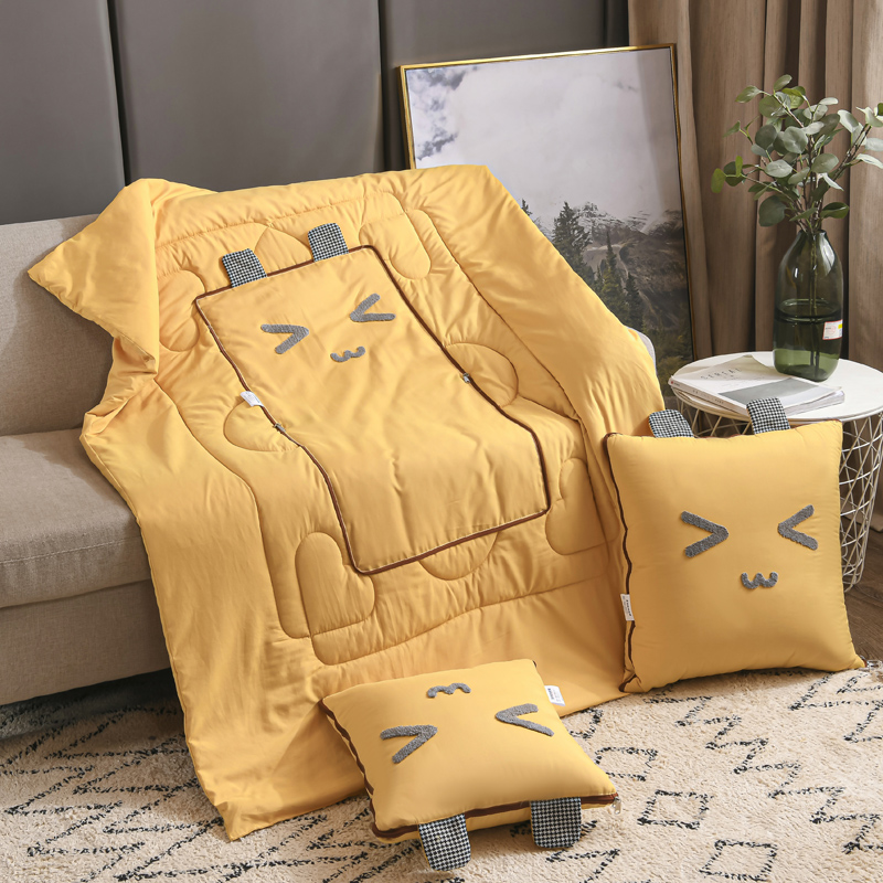 抱枕被子两用加厚汽车用办公室午睡枕头靠枕靠垫折叠空调毯二合一