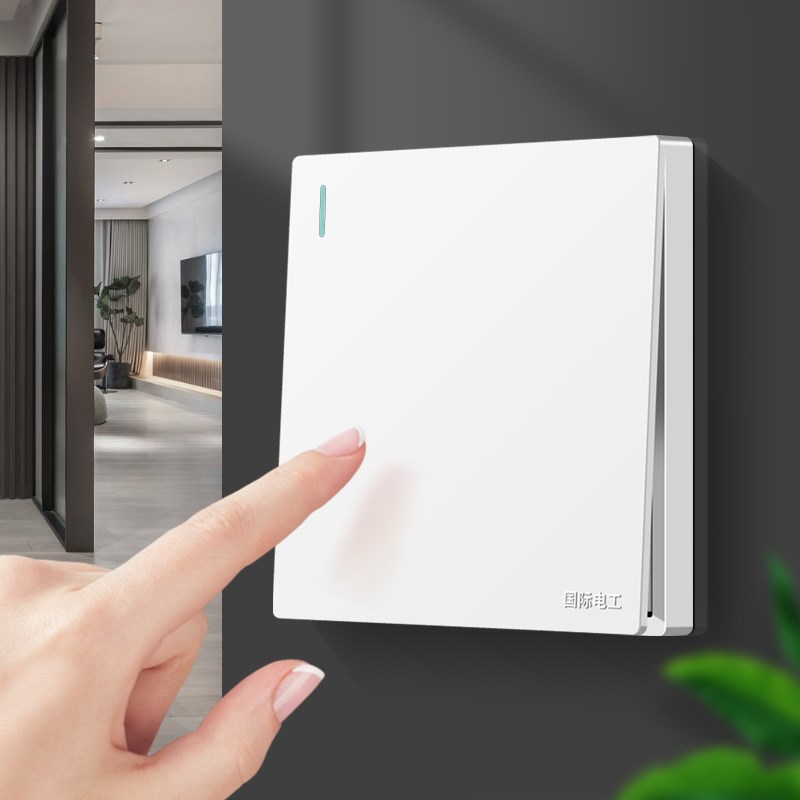 国际电工四开单控开关插座86型暗装墙壁4位四位4开四联电灯面板