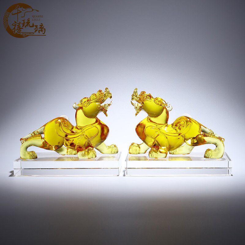 琉璃招财镇宅貔貅摆件一对金黄y色水晶工艺品客厅装饰乔迁礼品中