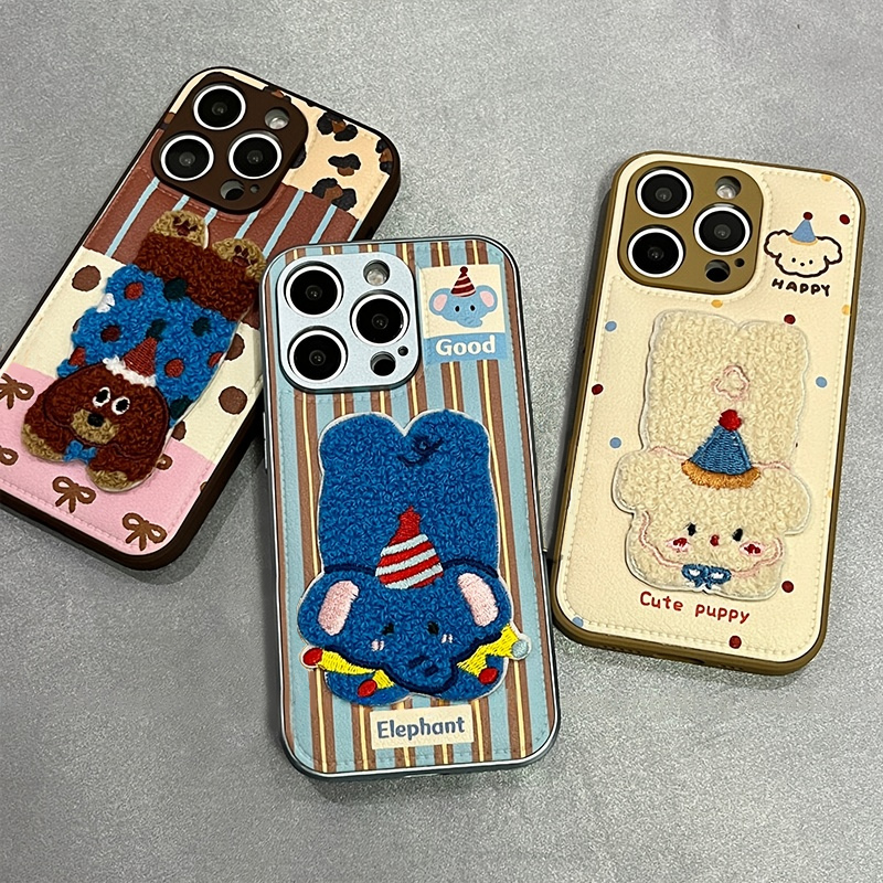 皮质刺绣可爱毛绒动物适用苹果16promax手机壳iPhone14pro12小米15华为mate60k70x200p50reno11nova13荣耀100