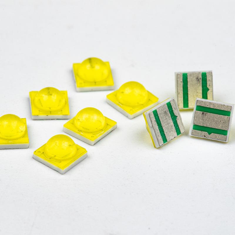 3535贴片式灯珠进口芯片光源led彩光暖光工厂现货高显