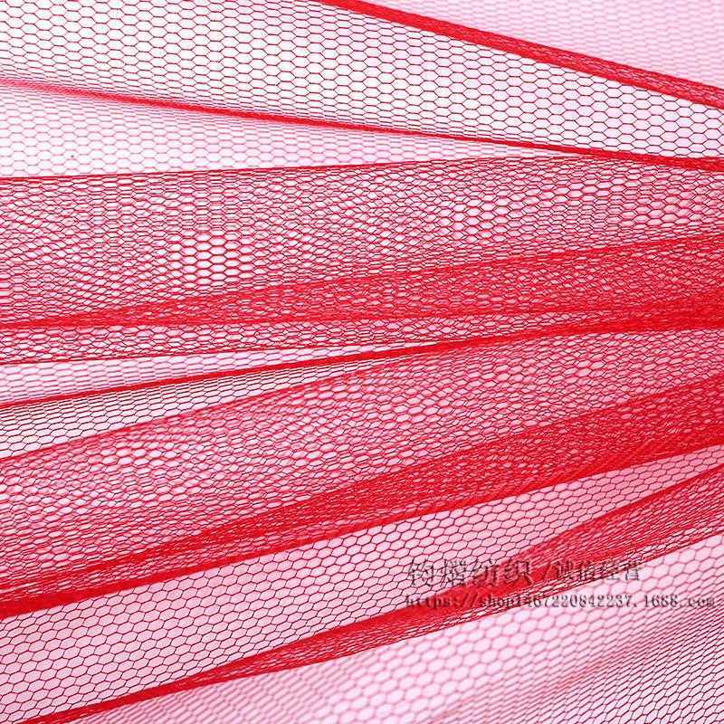 直销新款涤纶加强硬网纱布料裙撑纱婚纱礼服舞台演出面料现货供应