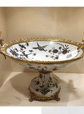 欧式摆件陶瓷配铜桌面美式奢华装饰品玄关家居实用茶几摆设