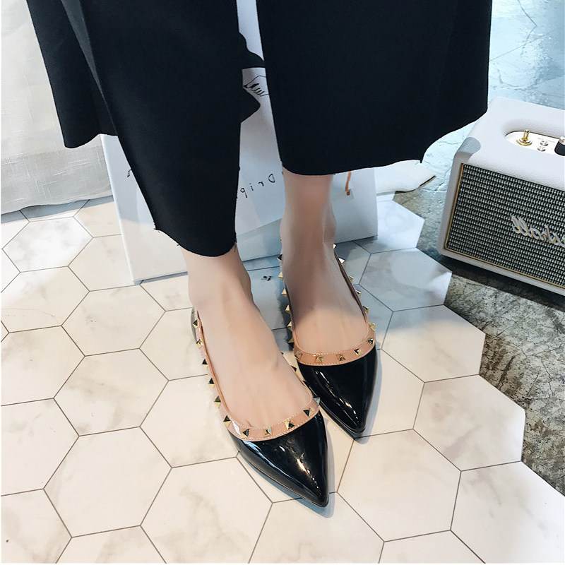小码平底鞋女31时尚32百搭33尖头铆钉平跟鞋浅口大码单鞋40-43码,女鞋,浅口单鞋,淘宝优惠券,粉丝福利购,淘宝优惠卷
