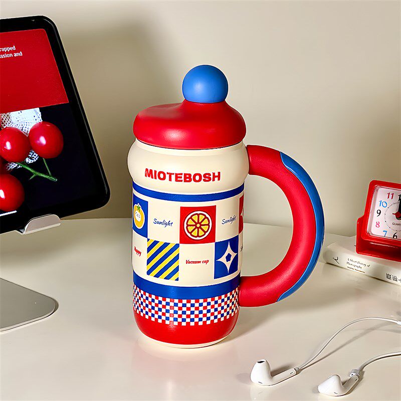 2025新款女生办公室水s杯带把手吸管便携不锈钢保冷保温杯子高颜