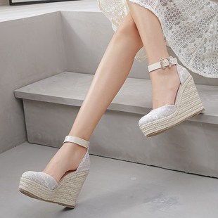 一字扣高跟鞋 坡跟凉鞋 女神范厚底草编蕾丝气质婚鞋 新款 女2024夏季