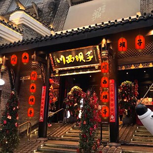 中式仿古饭店门头防水灯笼吊灯中国风火锅店户外走廊防晒定制灯具