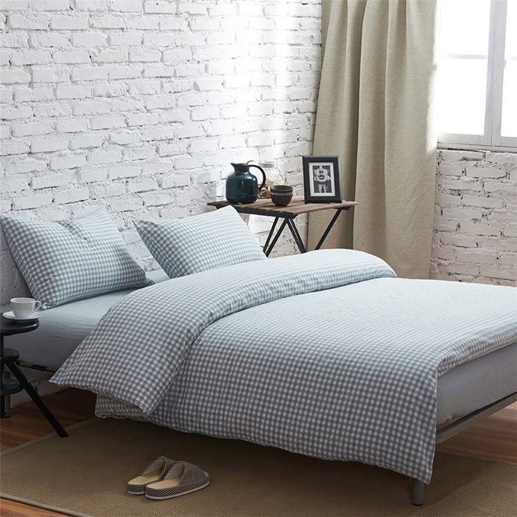 新疆长绒棉水洗棉床笠款四件套 纯棉格子被套床单简约风 1.5 1.8