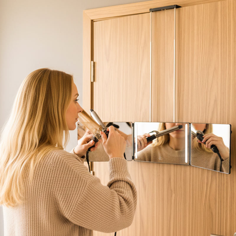 伸缩跨境新款网红三折镜悬挂式理发镜折叠化妆镜剪发镜三面镜带灯