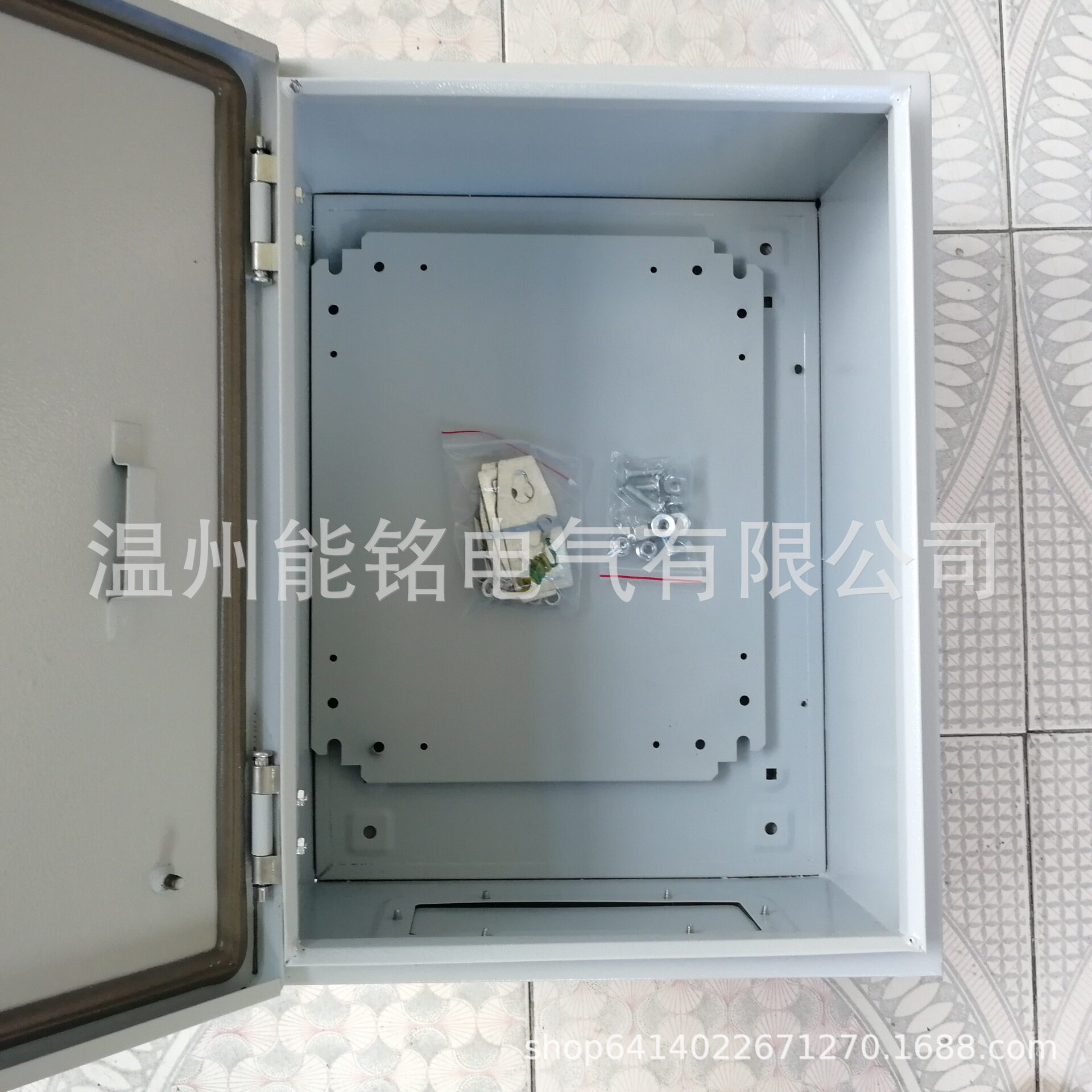 JXF室内挂墙明装配电控制箱