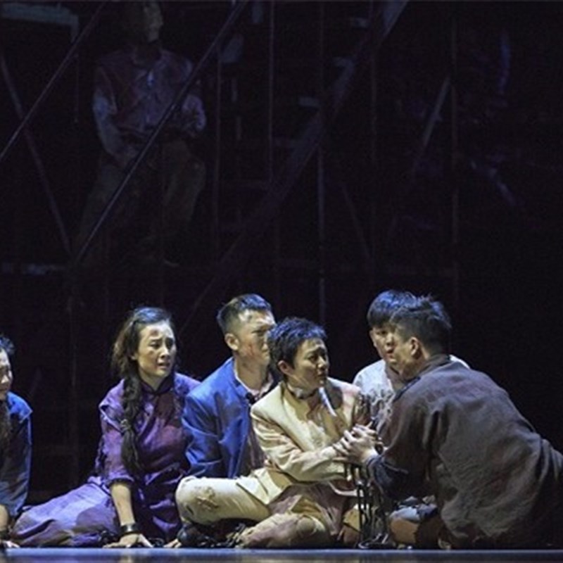 话剧雨花台舞台演出服旧时期万圣节革命地下党舞蹈剧目血衣服装囚