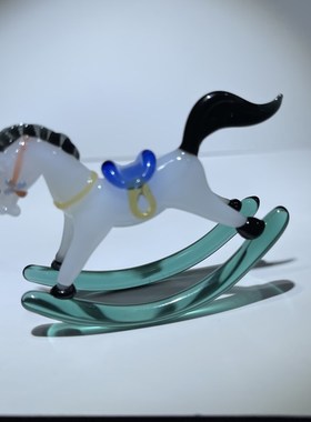 大师琉璃工艺品摇摇马可爱创意治愈笑宠物摆件模型手办生日礼物