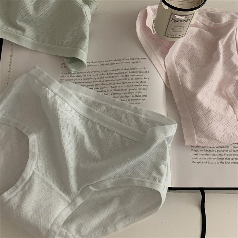 树懒少女简约内裤女生纯棉抗菌裆中腰包臀柔软透气短裤三角裤头,女士内衣/男士内衣/家居服,女三角裤,淘宝优惠券,粉丝福利购,淘宝优惠卷