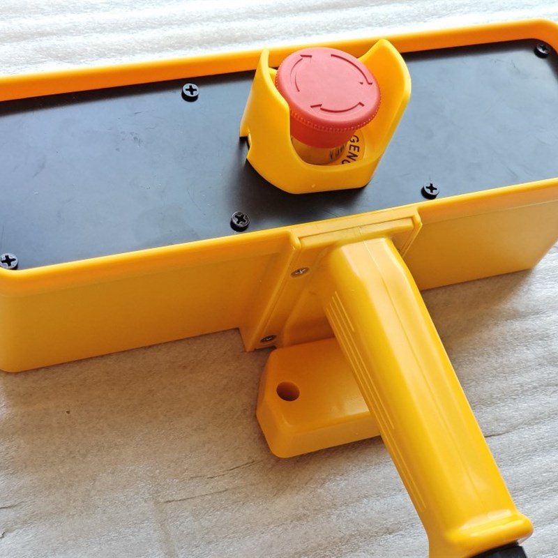 双手点动安全操作盒双手操作开关双啓动控制灌装设备车标贴安全按