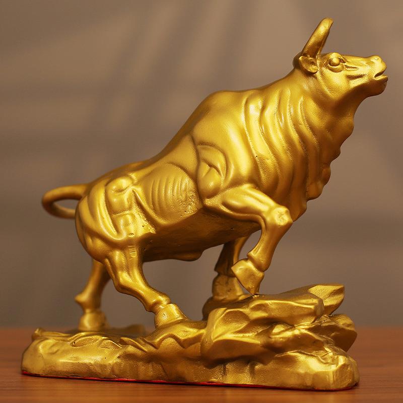 铜牛桌摆件工艺品华尔YRX旺街牛牛气冲天市牛家居客厅办室面铜公