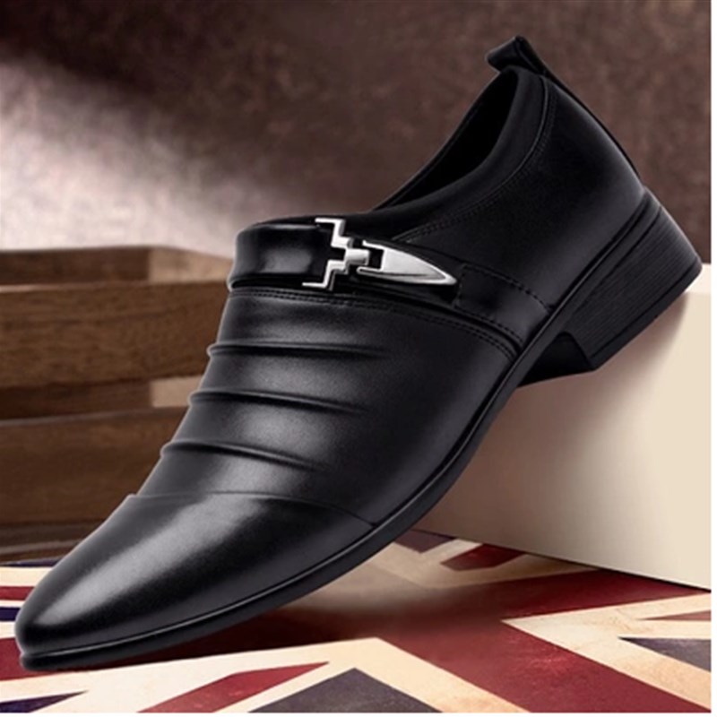 皮鞋男英伦潮流男士正装商务休闲韩版青年套脚百搭尖头黑色男鞋子