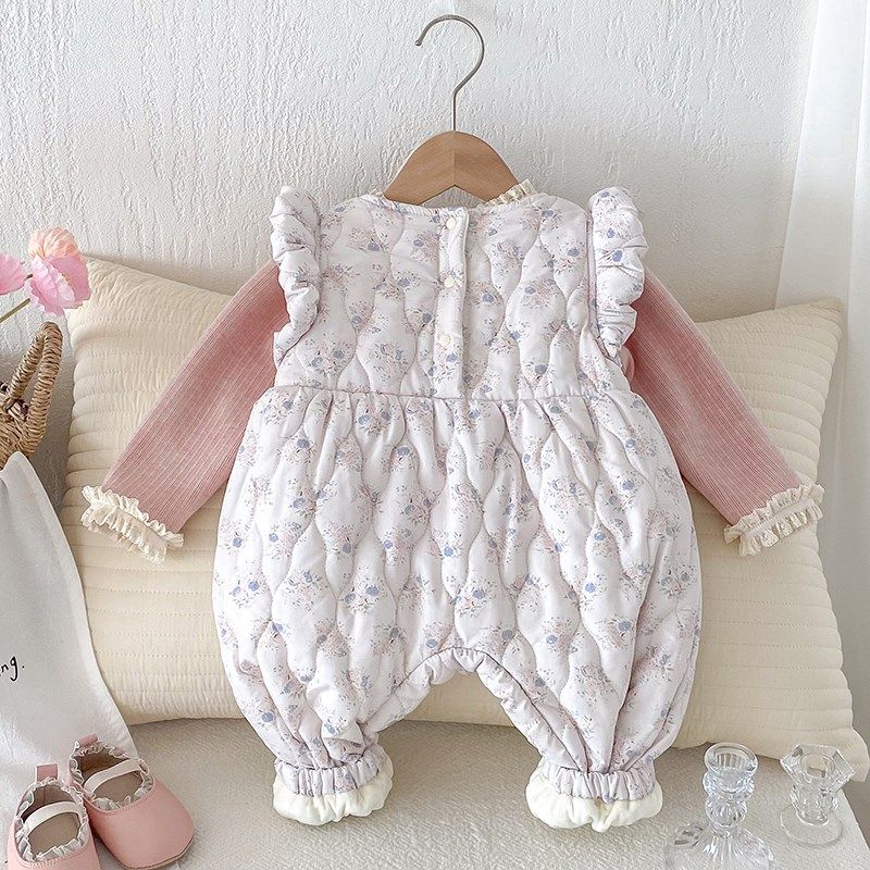 韩版秋冬新款女宝宝连体衣套装周岁小月龄打底背带裤加绒冬装爬服