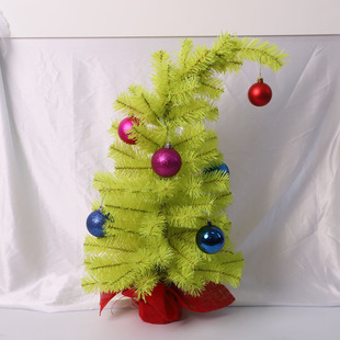 新款PVC歪脖子圣诞树 节日派对桌面摆件圣诞装饰品绿色折叠树