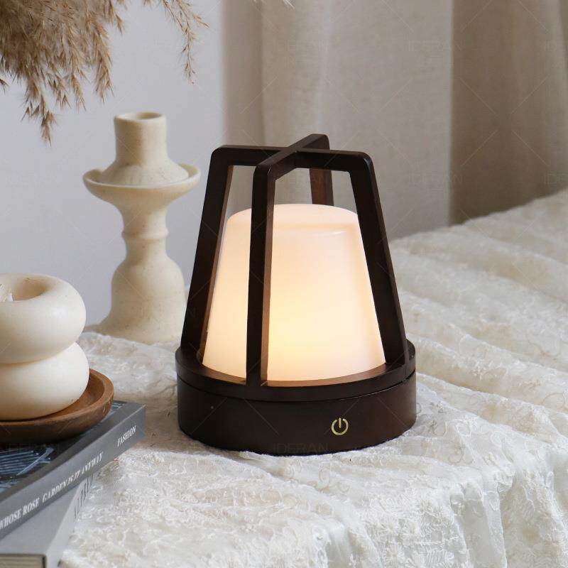 法式中古风台灯简约现代高级感装饰卧室床头柜充电温馨氛围小夜灯