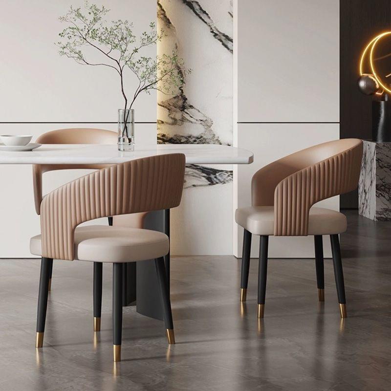 新款轻奢高颜值餐椅家用意式简约椅现代创意网红酒店洽谈椅