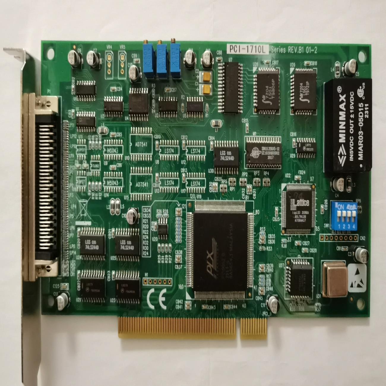 PCI-1710、1710L经典PCI总线多功能数据采集卡。