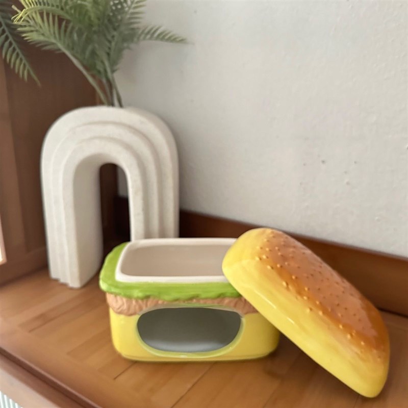 热销仓鼠陶瓷窝夏季降温屋金丝熊躲避窝消暑汉堡房子冰屋造景用品