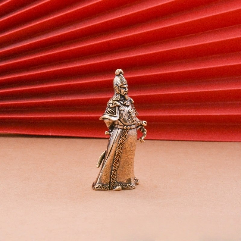 热销纯黄铜英雄人物精忠岳飞精忠报国手握宝剑居家装饰桌面工艺品