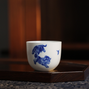 墨舍青花九段猫咪主人杯纯手工手绘茶具景德镇高档陶瓷礼盒装茶杯