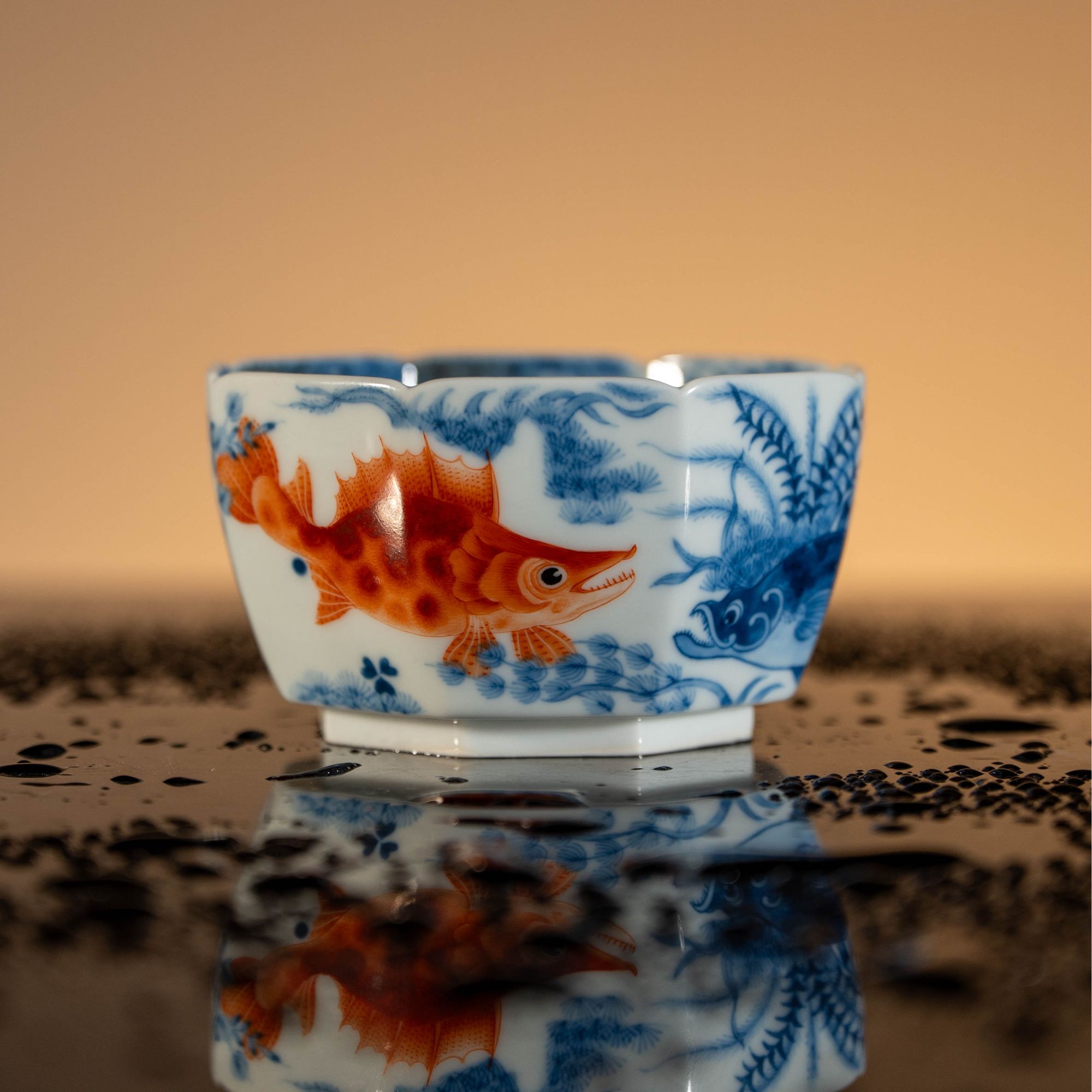 【墨舍名窑】望月怀古矾红鱼藻八方杯wyhg1066