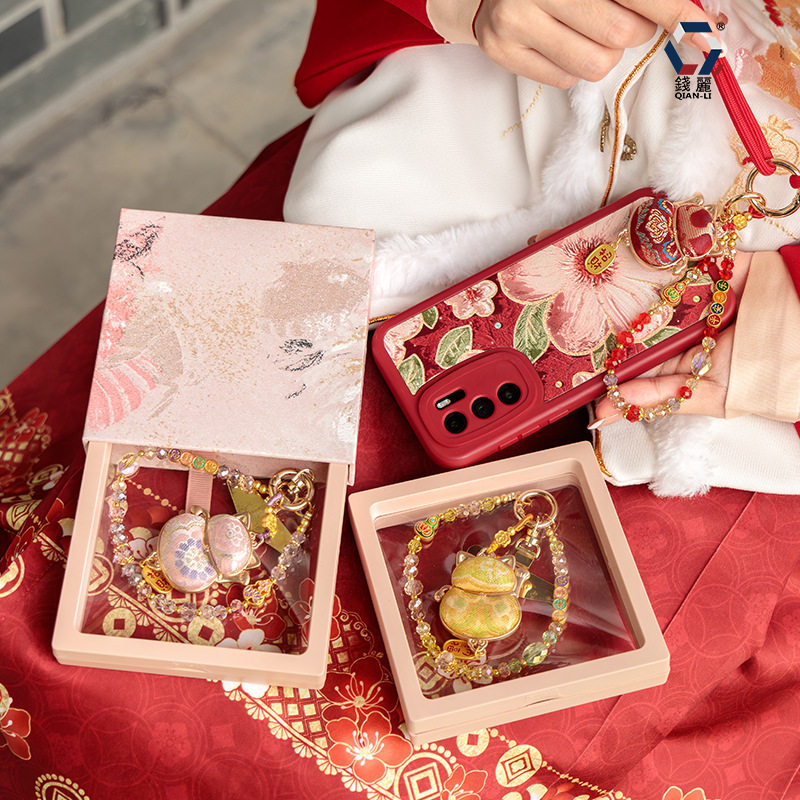 成品宋锦手工制作招财猫双面复古挂件手机挂饰汉服配饰钥匙扣礼品,居家日用,香包/香囊,淘宝优惠券,粉丝福利购,淘宝优惠卷