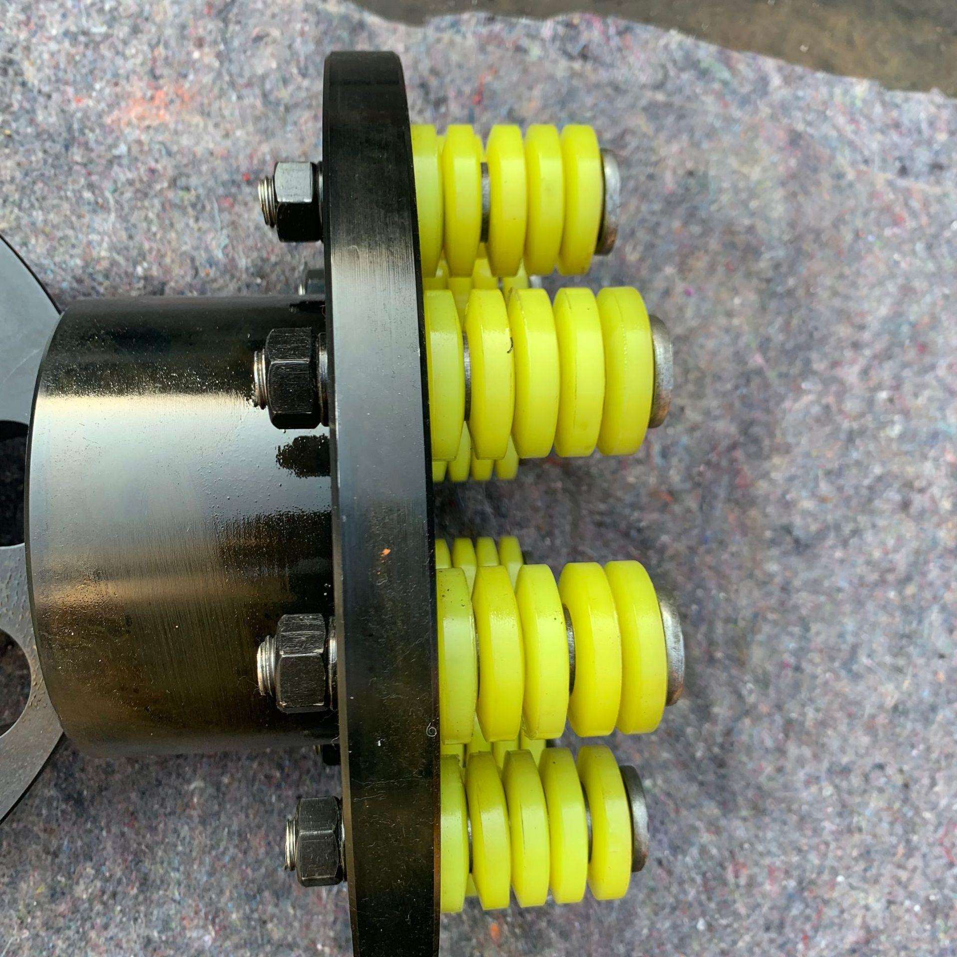 现货TL靠513背销弹性销柱联轴轴弹性套柱销联器器弹性套联轴器