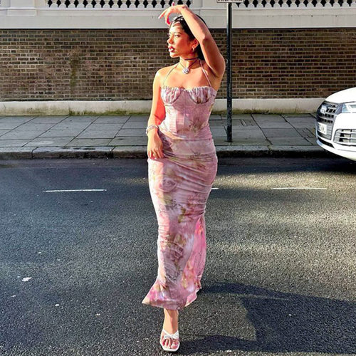 热销款时尚印花性感裹胸挂脖修长提升欧美风连衣裙代发