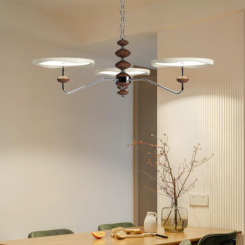 025年法式奶24429油客风餐厅厅吊灯中古轨吊链护眼大厅主灯全2屋