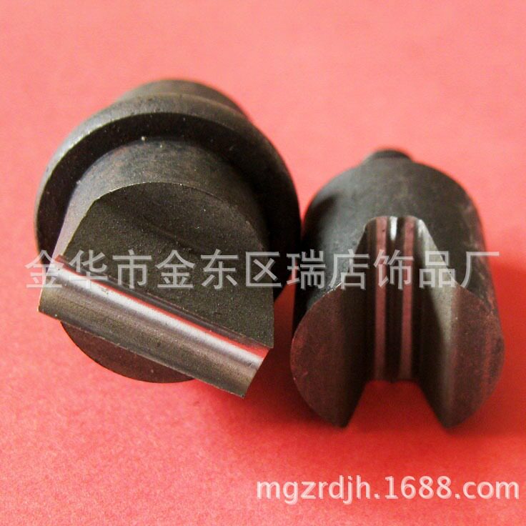 批发打扣机圆底模具手压脚踩机套具卡扣尾夹铁扣压模规格齐全发货