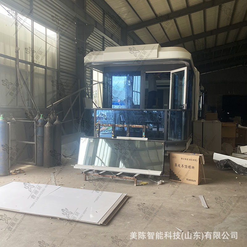 欧式现代风别墅设计集装箱房二层豪华农村自建房带阳台网红民宿