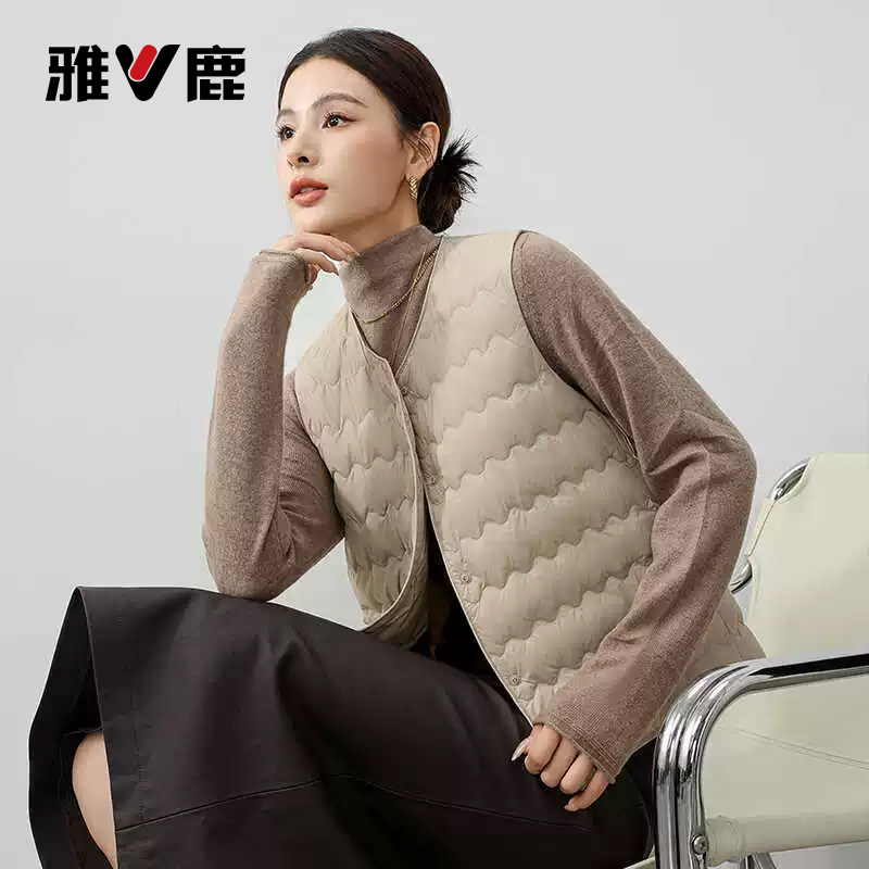 轻薄羽绒马甲女时尚贴身羽绒内胆
