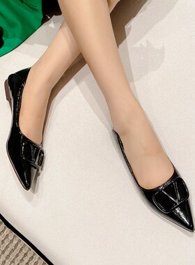 法式晚风尖头单鞋女202t5新款秋款黑色百搭通勤浅口软底软皮平底