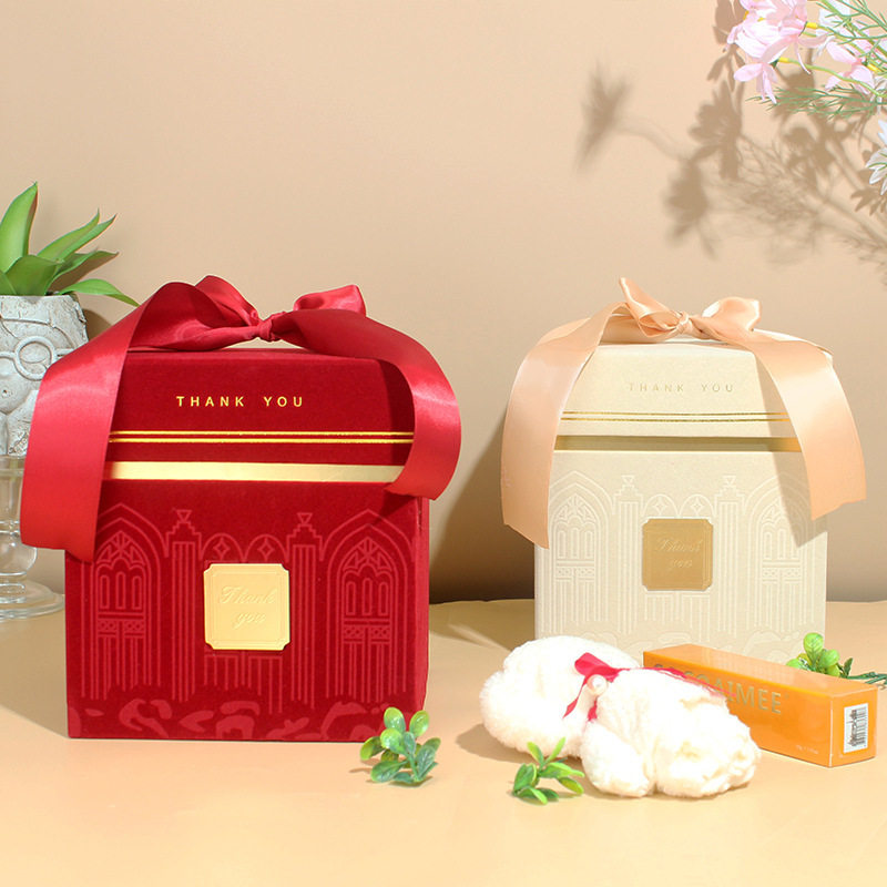 新款结婚喜糖盒子礼盒高档丝绒法